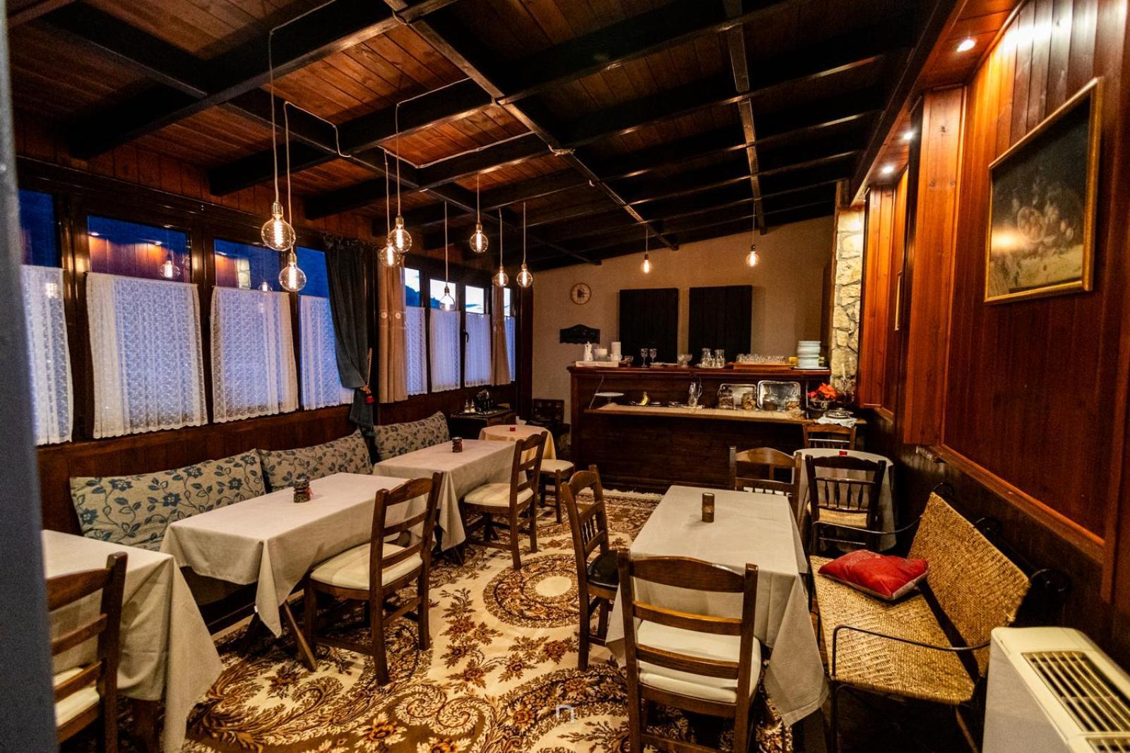 Fanaras Hotel Kalavryta Extérieur photo